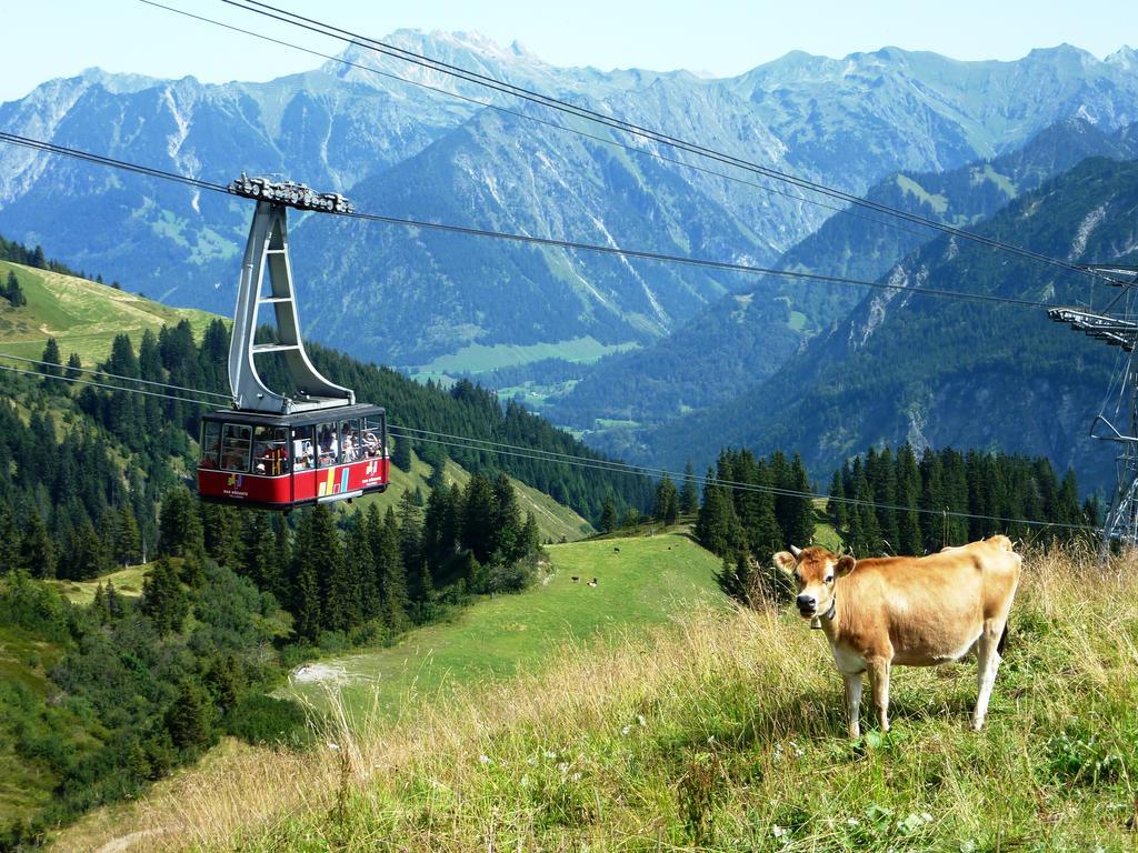 Alpenflair Ferienwohnungen Haus Doris Oberstdorf Exterior foto